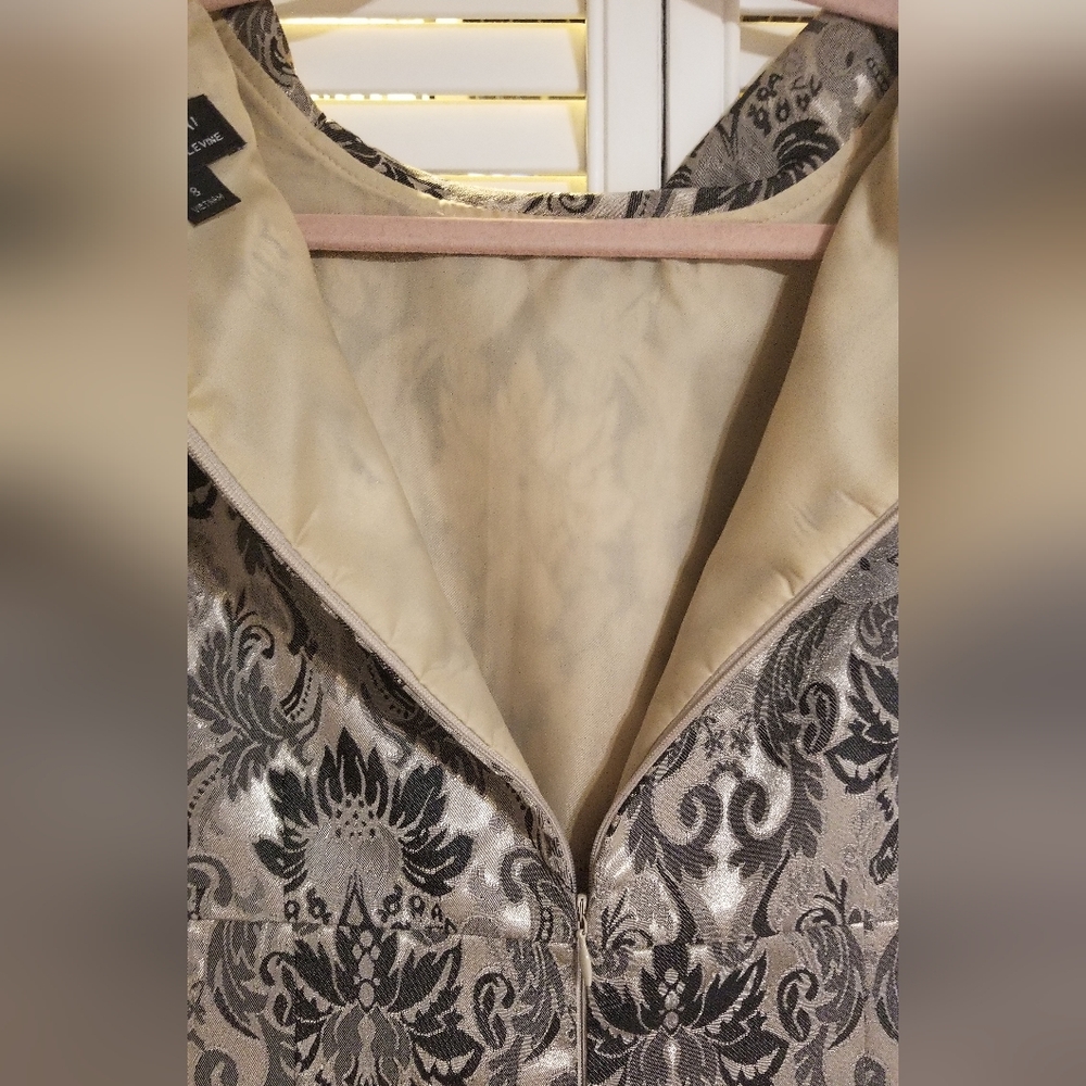 Tahari Black and Gray Floral Mini Dress - Picture 7 of 11